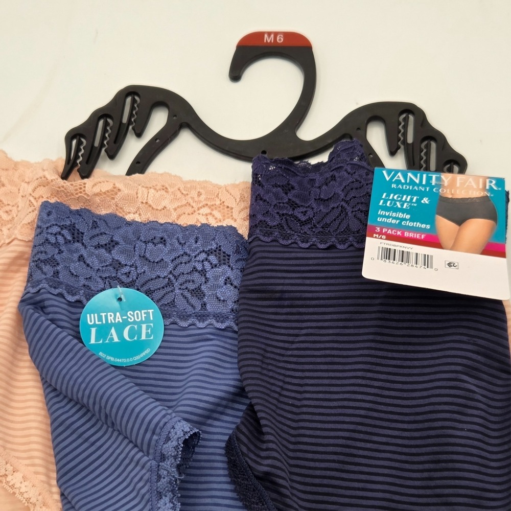 NWT Womens Vanity Fair Radiant Collection 3 Pack Light & Luxe Panties Size M/6 - Picture 2 of 3